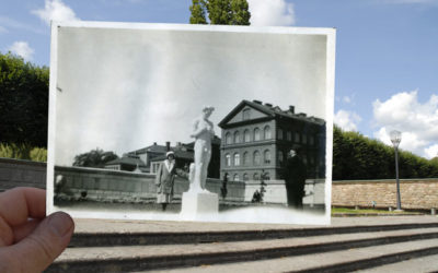 Nakne Strindberg vid stadshuset